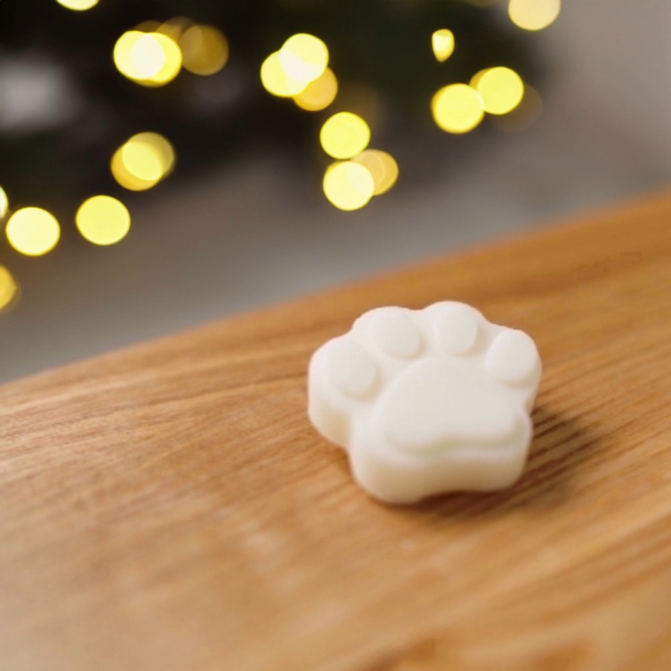 Mini Coat Shampoo Bar - Paw Shape